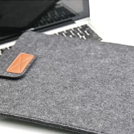 Felt Tablet Sleeve - Image 4