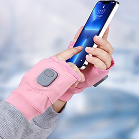 Smart Heating Gloves - Image 5