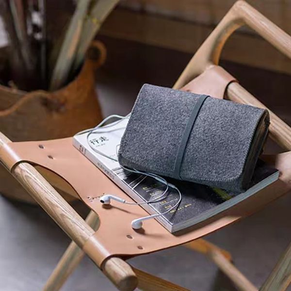 Chic Felt Organizer - Image 2