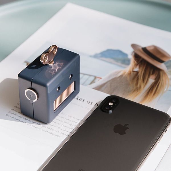 Robot Bluetooth Speaker - Image 4
