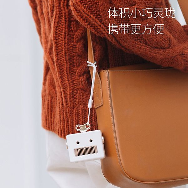 Robot Bluetooth Speaker - Image 5