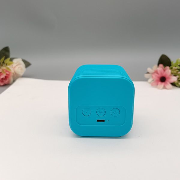 Mini Bluetooth Speaker - Image 4