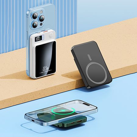 Magsafe magnetic power bank