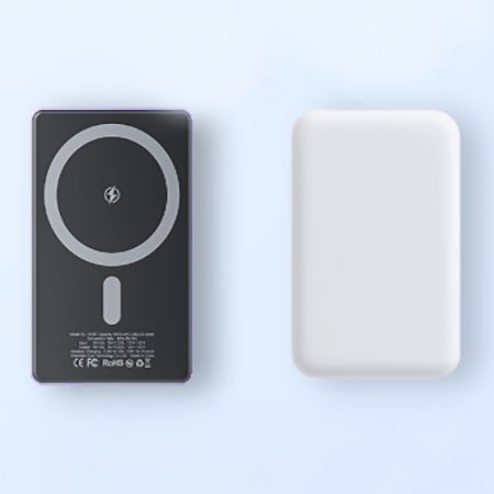 Ultra-Thin Magnetic Power Bank - Image 3