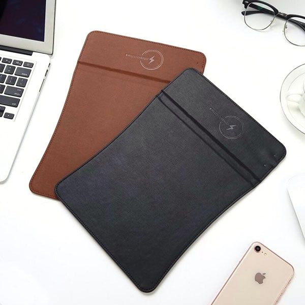 Curved Edge Wireless Charging Mouse Pad