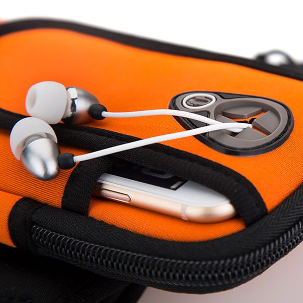 Sports Armband - Image 8