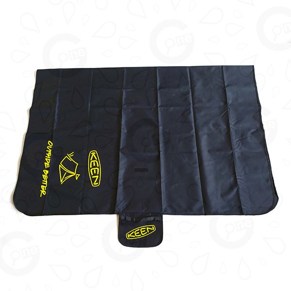 Foldable Picnic Mat – KEEN