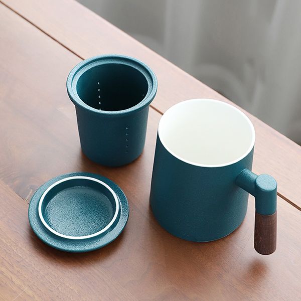 Wooden Handle Tea Mug