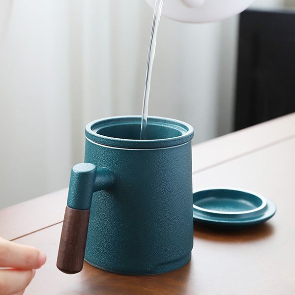 Wooden Handle Tea Mug - Image 4