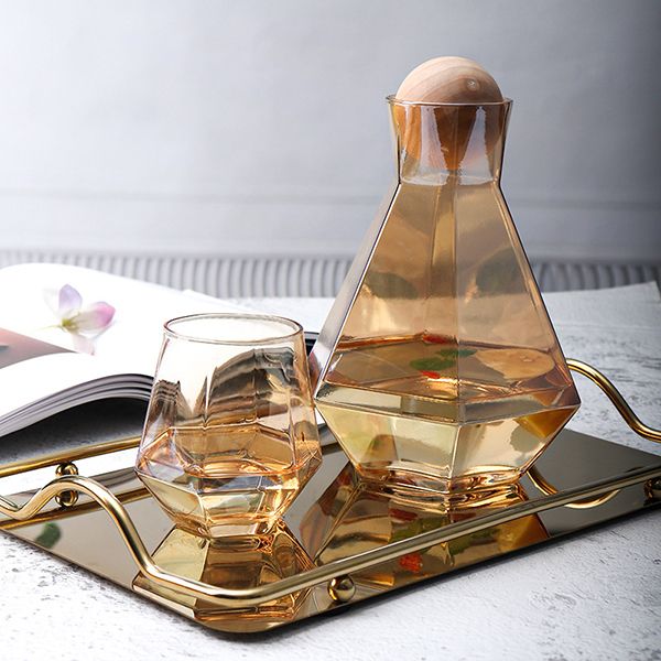 Diamond Glass Drinkware Set