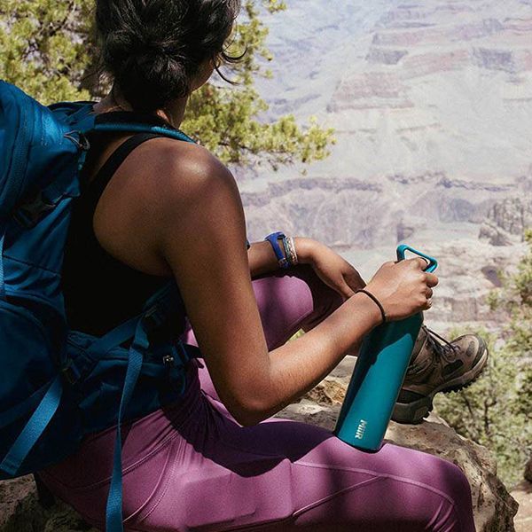 MiiR Vacuum Insulated Bottle - Image 4