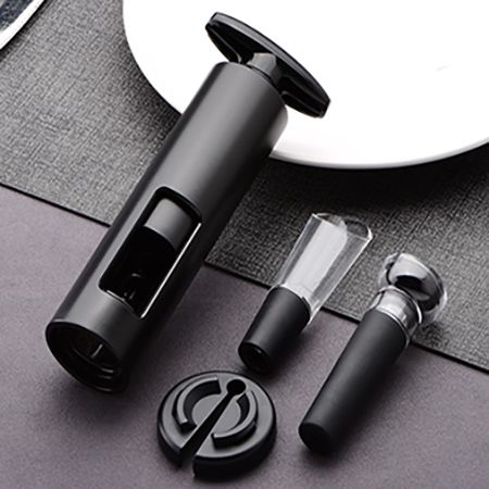 Self-Pull Corkscrew Set